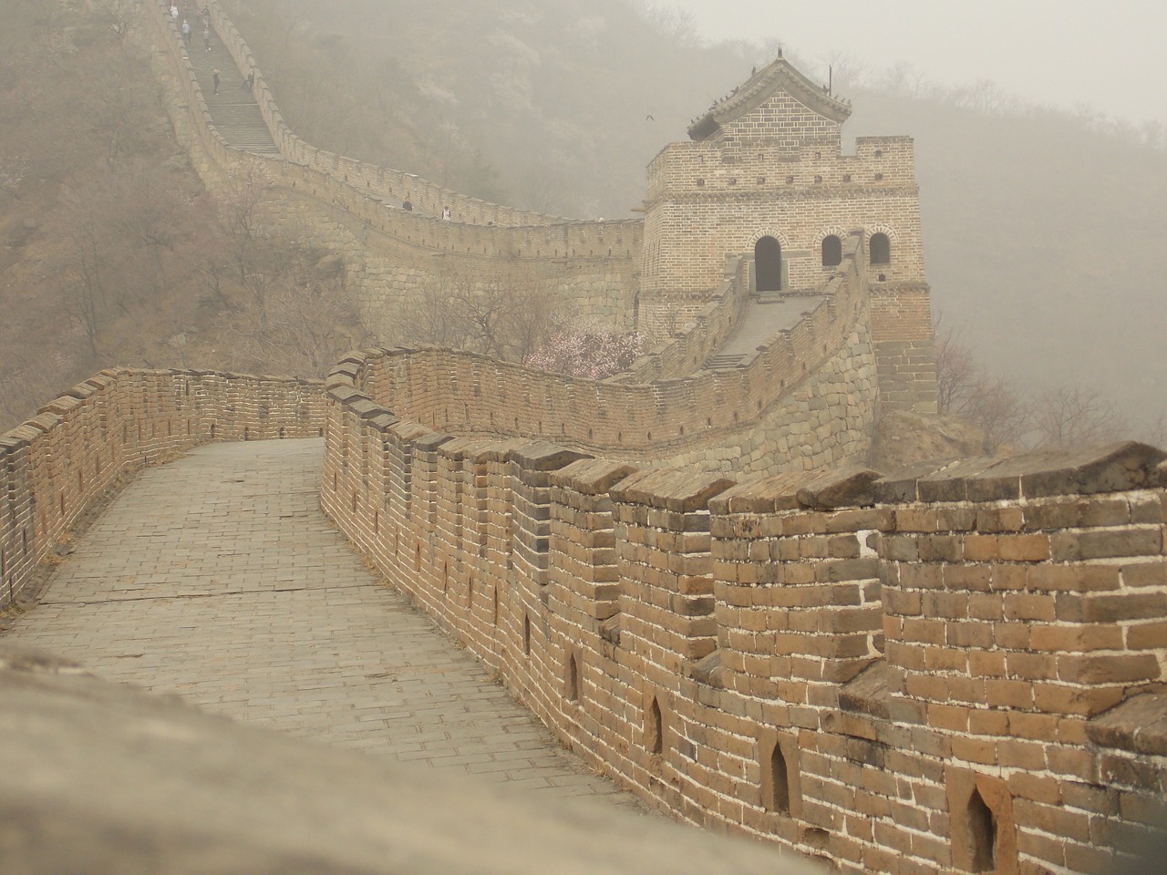 Random Macating 26. oktober: Lego rammer den Kinesiske Mur